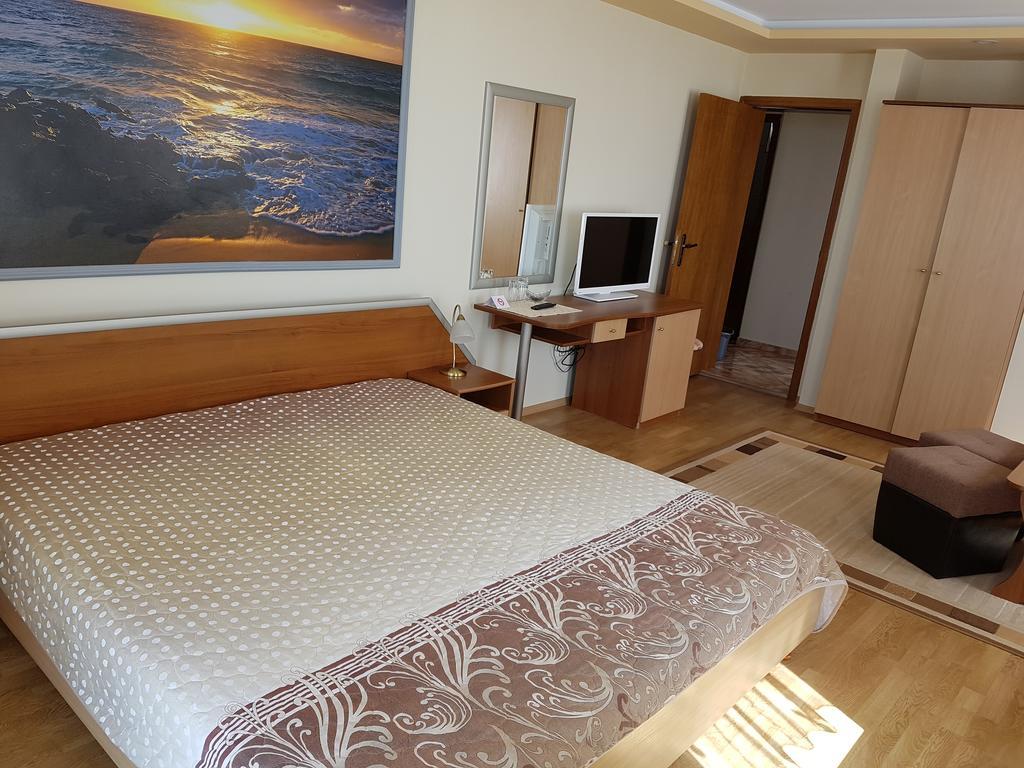 Guest House Ianis Paradise Nesebar Luaran gambar